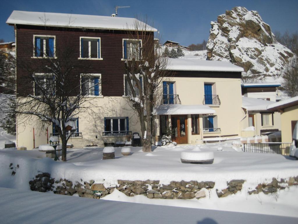 Mouli Del Riu Saint-Pierre-dels-Forcats Exterior foto